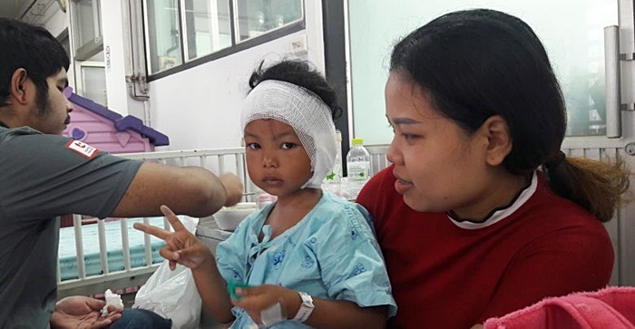 หมากัดเด็ก