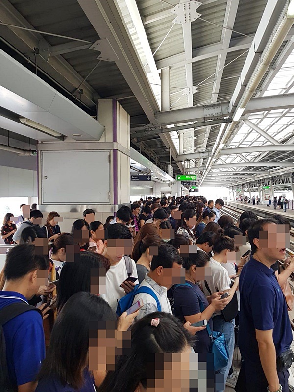 รถไฟฟ้าbtsขัดข้อง