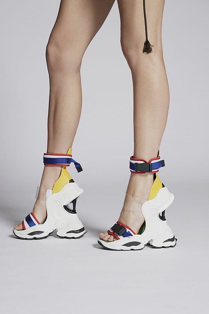 ดราม่ารองเท้าธงไตรรงค์