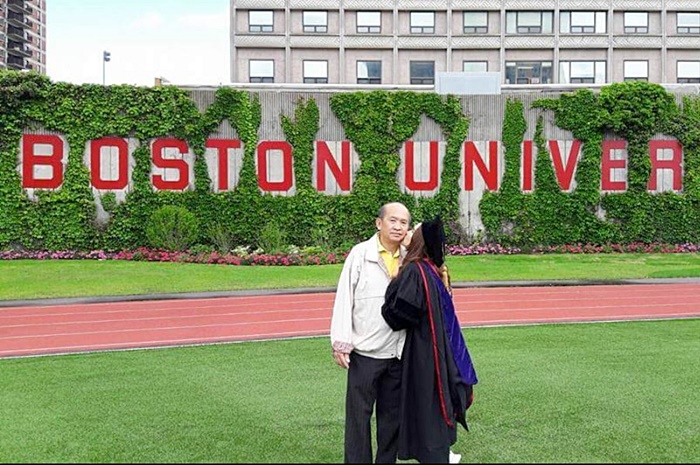 แทงนักศึกษาไทย