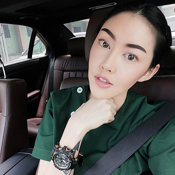 เก๋ เลเดอเรอร์