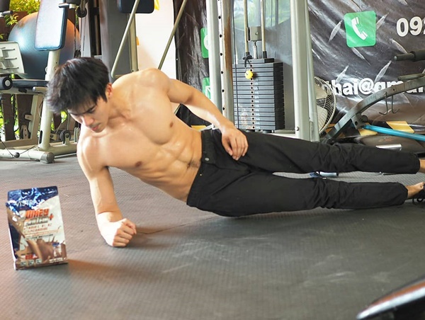 พอร์ช สรรเสริญ