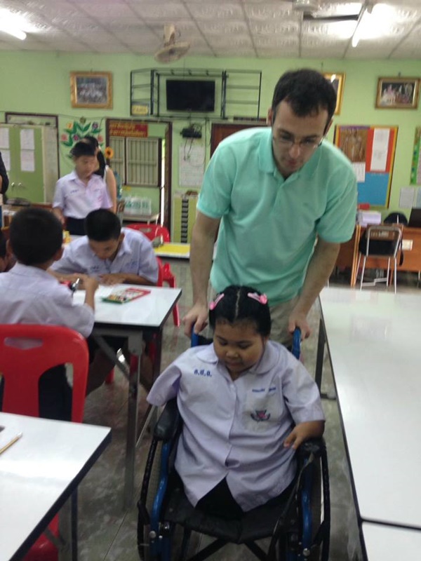 น้องเนย ตีสิบ