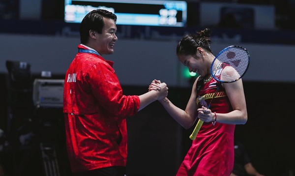   เมย์ รัชนก 