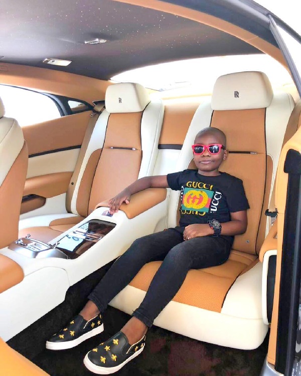 มหาเศรษฐี ไนจีเรีย