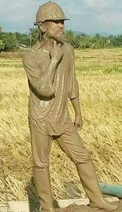  ลุงสุรทิน ชัยชมภู นายกสมาคมน้ำบาดาลไทย 