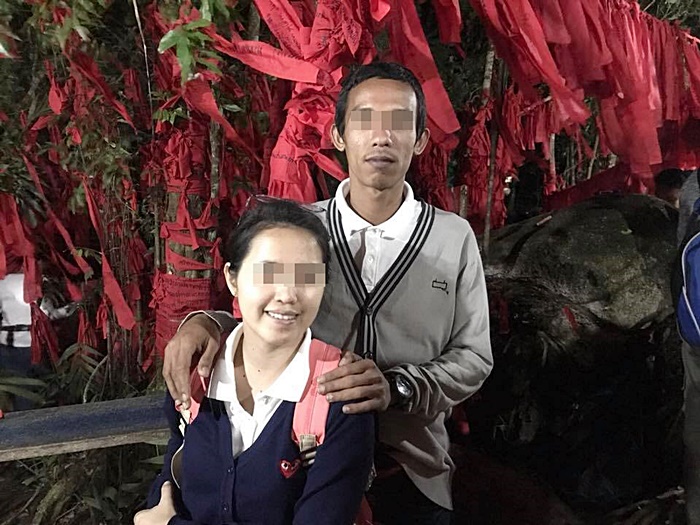 มือฆ่า 2 ครูสามีภรรยา