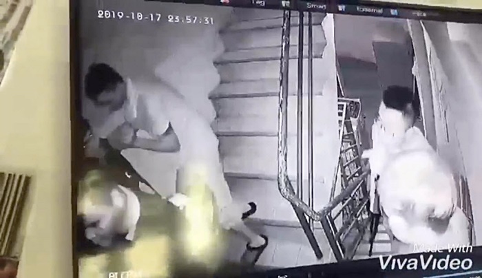 แก๊งโจ๋อ้างเป็นตำรวจ