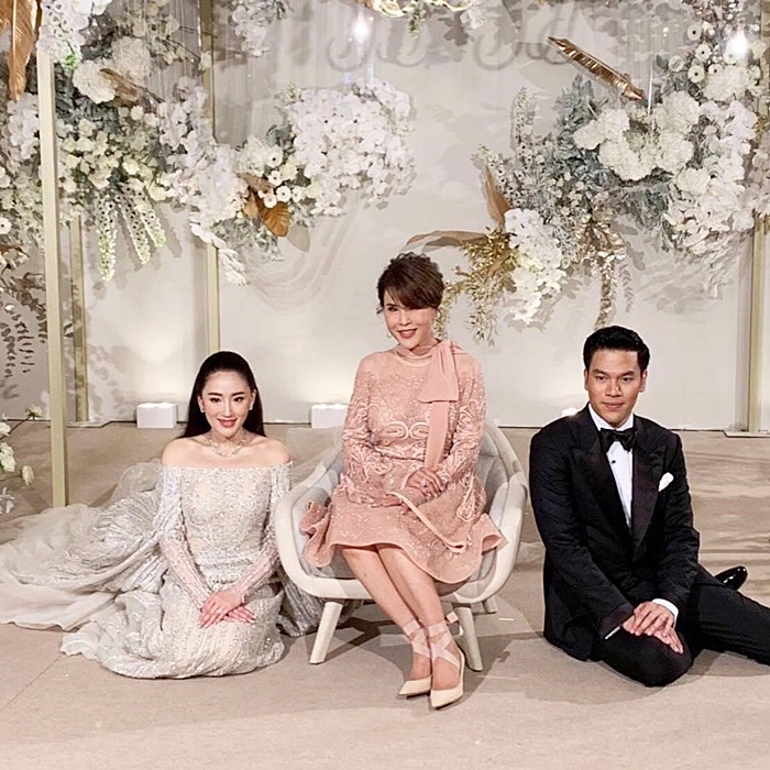 งานแต่งลูกนักการเมือง