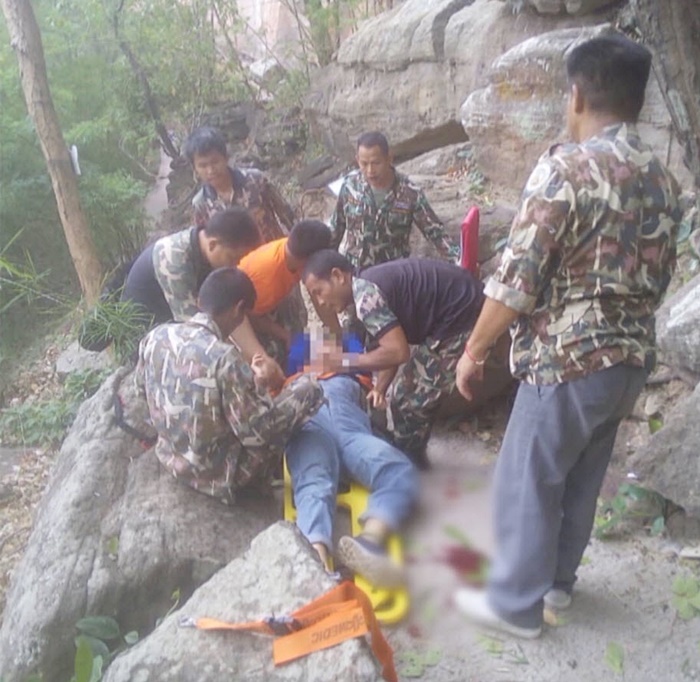   แท้จริงถูกแฟนผลักตกผาแต้ม