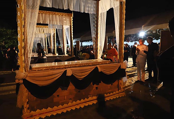 พระราชทานเพลิงศพ 9 ชรบ. เหยื่อโจรใต้