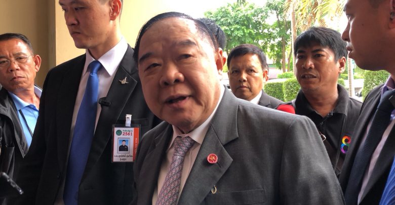  ดร.คมสัน พันธุ์วิชาติกุล