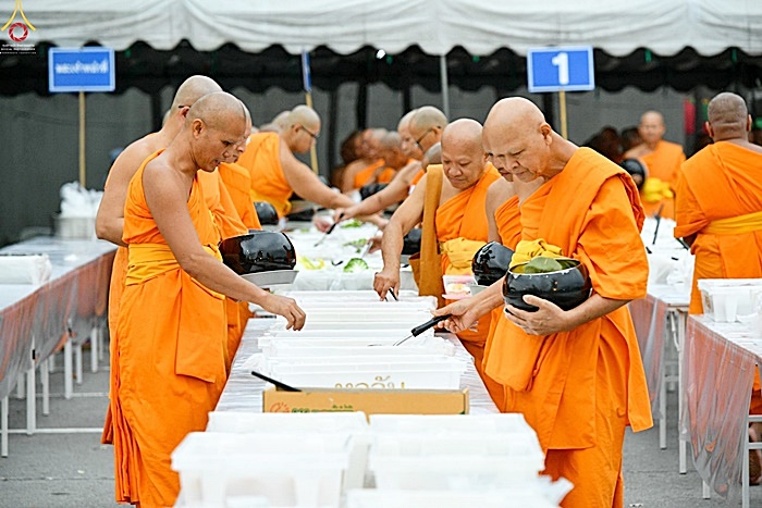 วัดพระธรรมกาย 