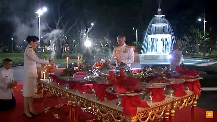 สมเด็จพระเจ้าอยู่หัว