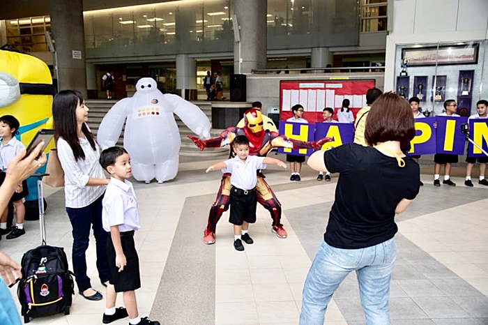 ผอ. กรุงเทพคริสเตียน สวมวิญญาณแรปเปอร์