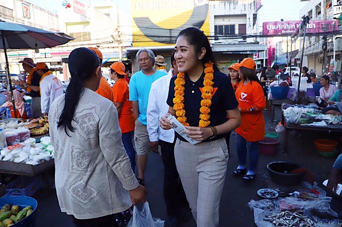 ช่อ พรรณิการ์ วานิช 