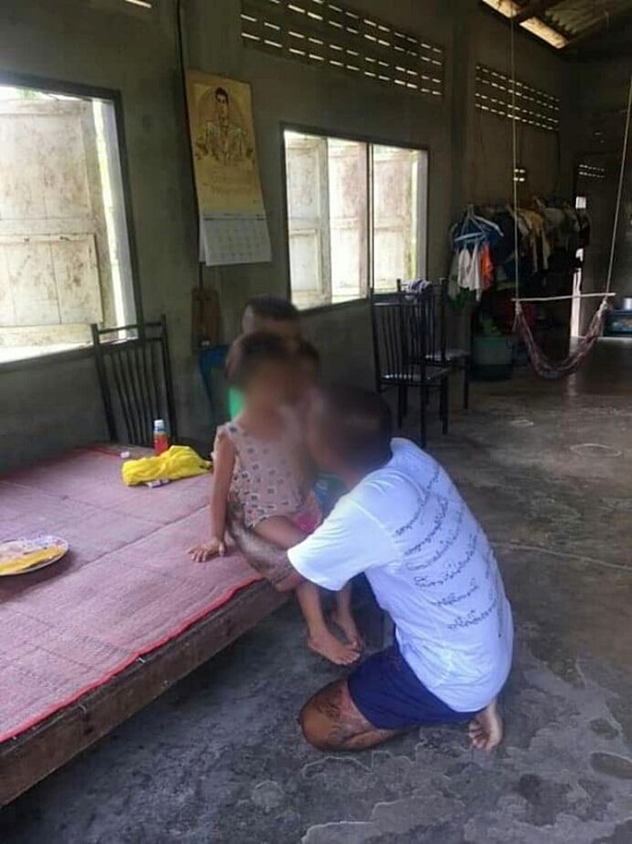 แม่ทิ้งลูก
