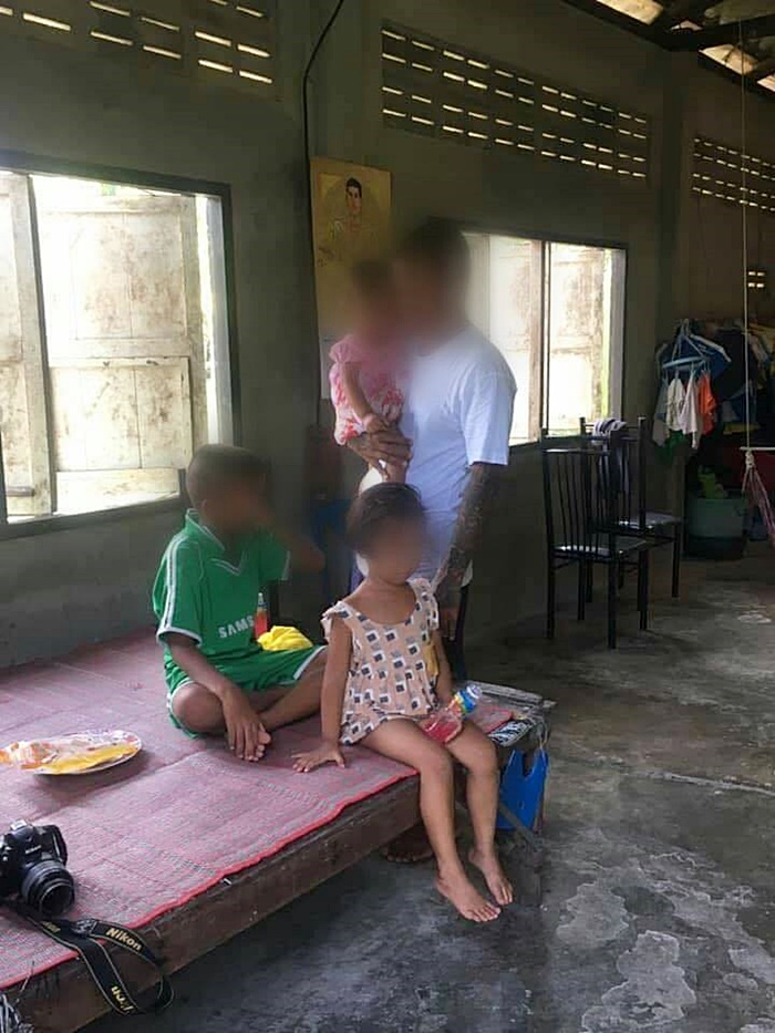 แม่ทิ้งลูก