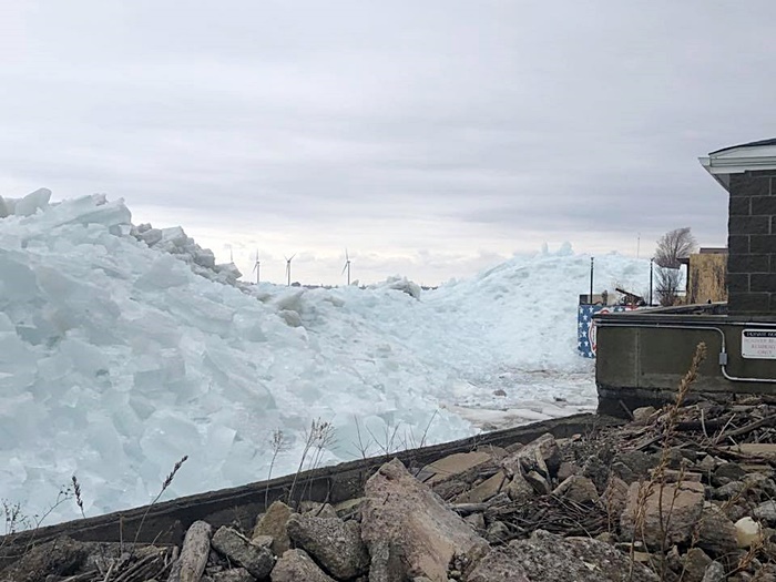 ภูเขาน้ำแข็ง