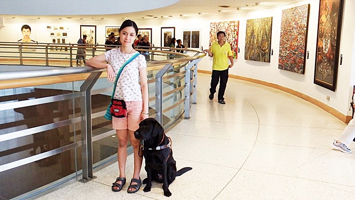 น้องทราย สาวตาบอด กับ ลูเต้อร์ สุนัขนำทาง 