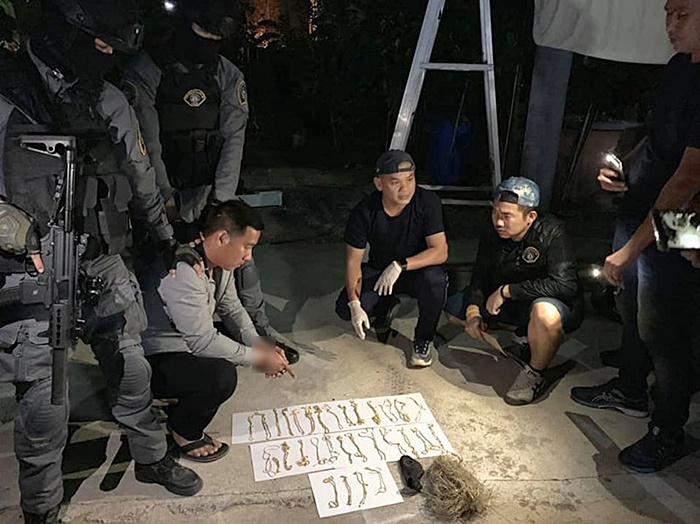 ปล้นร้านทอง