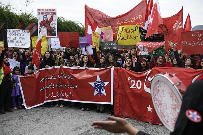 กลุ่มคลั่งศาสนา