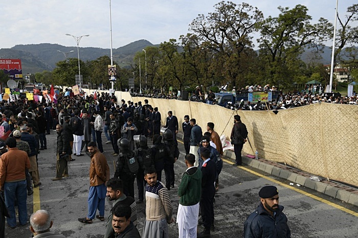 กลุ่มคลั่งศาสนา