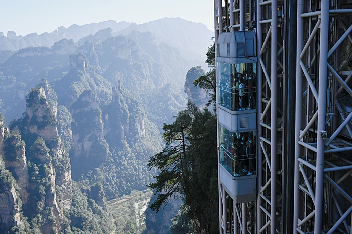 ลิฟต์แก้ว