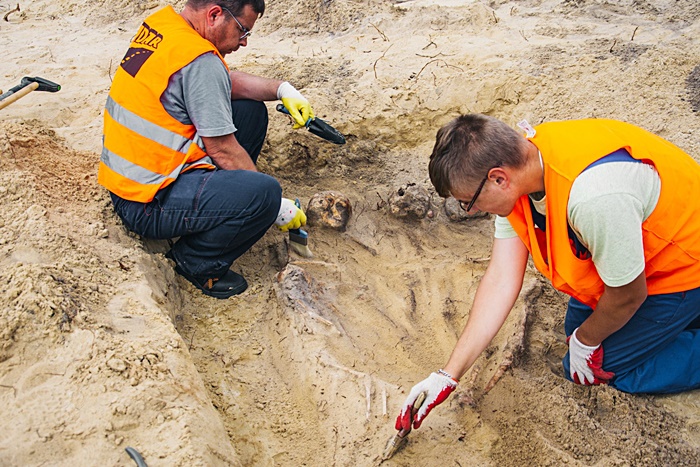 หลุมศพโบราณ