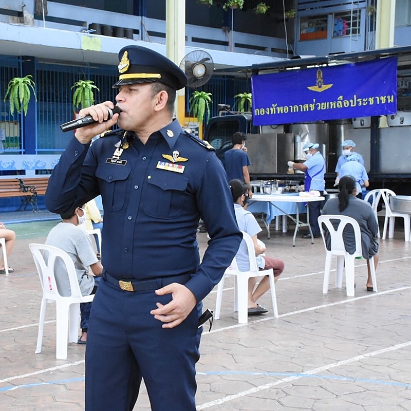 บ่าววี โพสต์เดือด ฉะม็อบ 14 ตุลา  