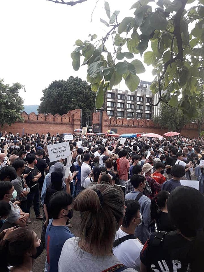 ประท้วงที่ไทย