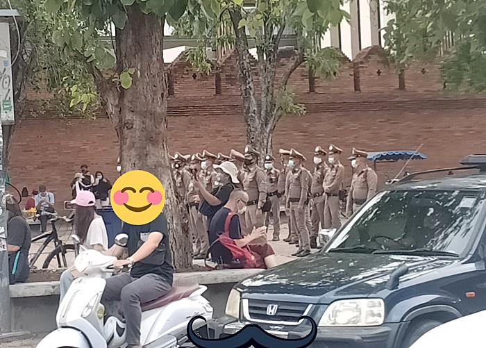 ประท้วงที่ไทย