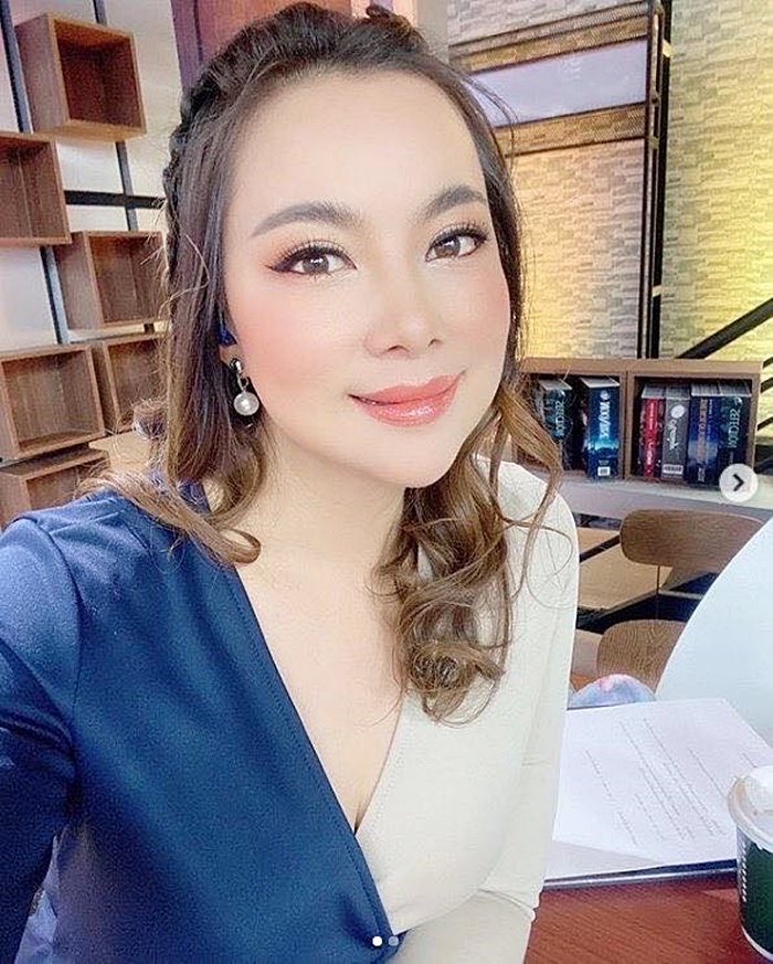 ปารีณา ไกรคุปต์ 