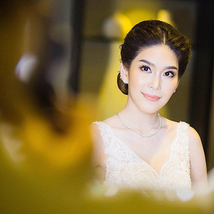 หมอบุ๋ม ผู้ช่วยโฆษก ศบค. 