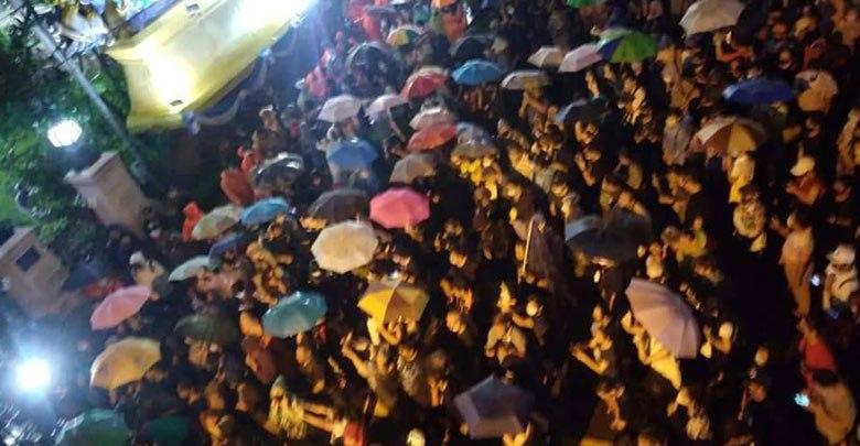 เพนกวิน แกนนำเยาวชนปลดแอด