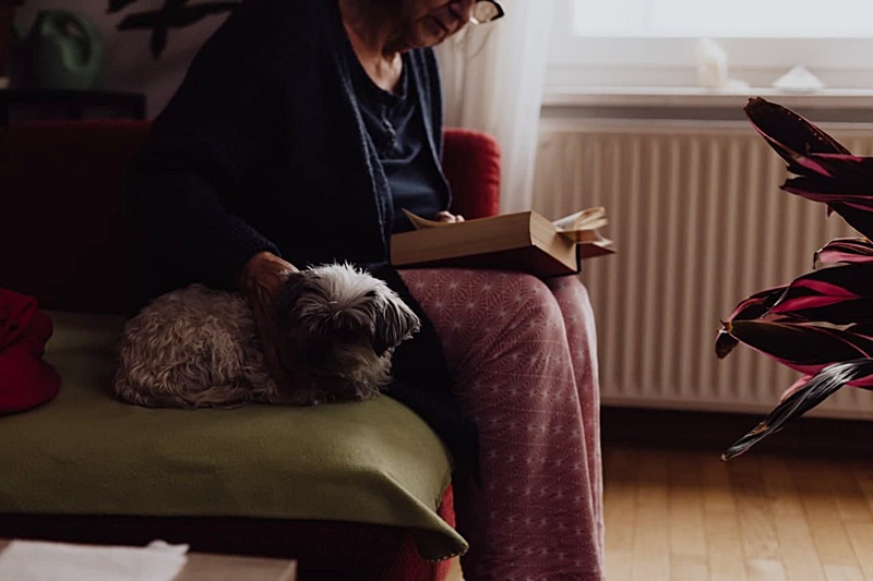 ยายตายกว่า 1 ปีไม่มีใครรู้