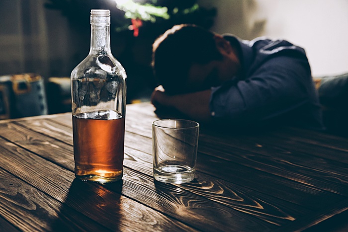 ติดสุราเรื้อรัง