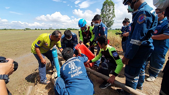 สูดแก๊สไข่เน่าจนสลบ