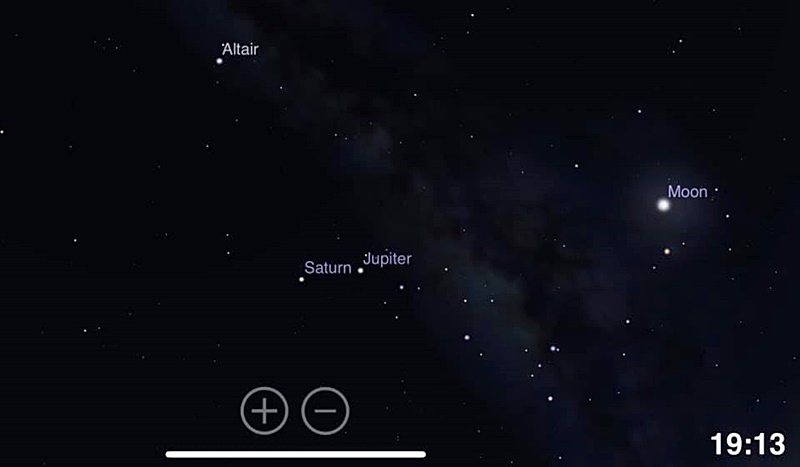 กาวเคืองเดือน