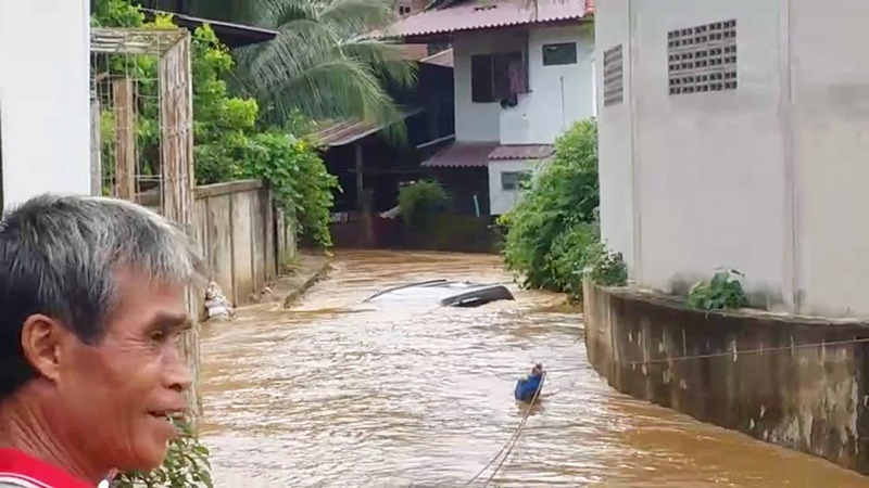 ขับรถตามจีพีเอส