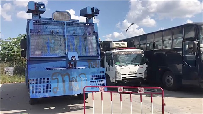 รถฉีดน้ำแรงดันสูง 