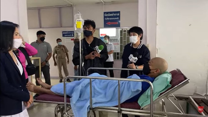 บาส มือแทง 6 รุม 1