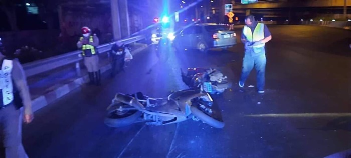  ไม่ได้ถีบรถ - พบของผิดกฎหมายใต้เบาะ