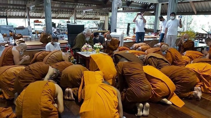 อดีตพระยันตระ