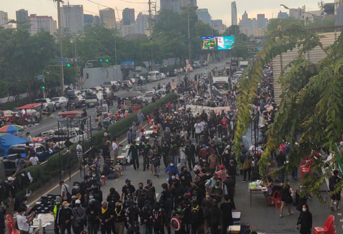  ก่อนเปิดประเทศ เปิดทางให้ ปชช. ก่อน