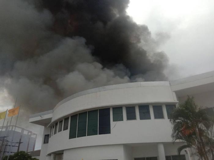 ไฟไหม้โรงงาน 