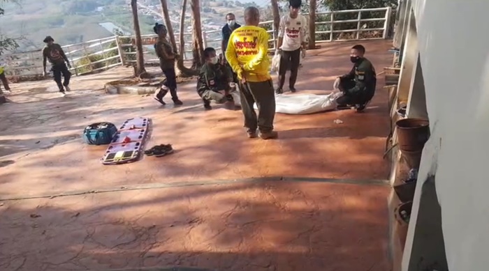 พลัดตกหน้าผา  