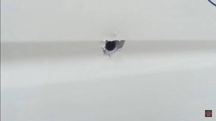 คลิปเก๋งปืนดุ 