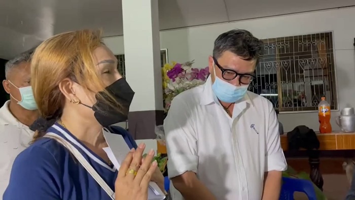 อดีตครูน้องปลื้ม  