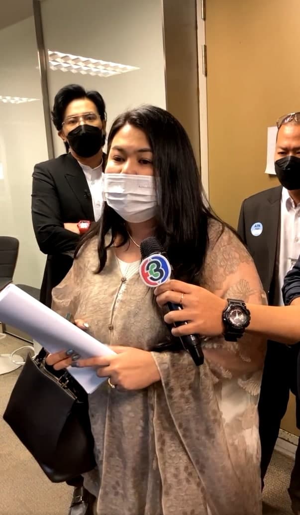  โหนกระแส